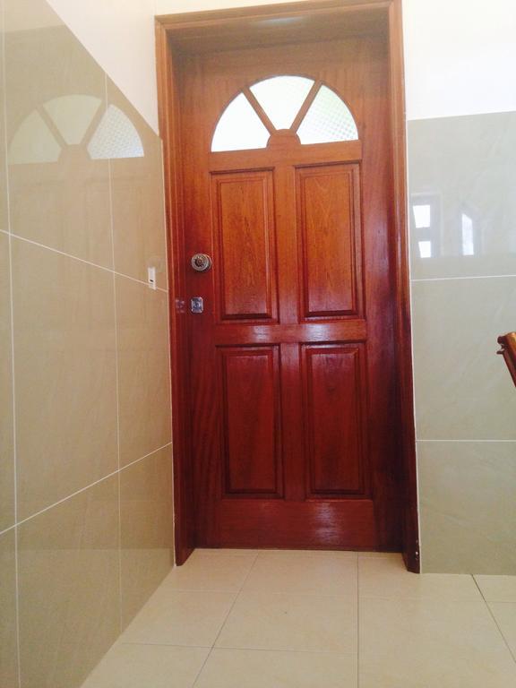 Maderalzinho Apartment Mindelo Exterior photo